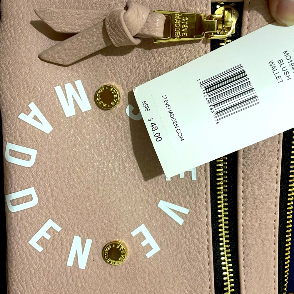 Steve Madden Blush Wallet | FREE Shipping